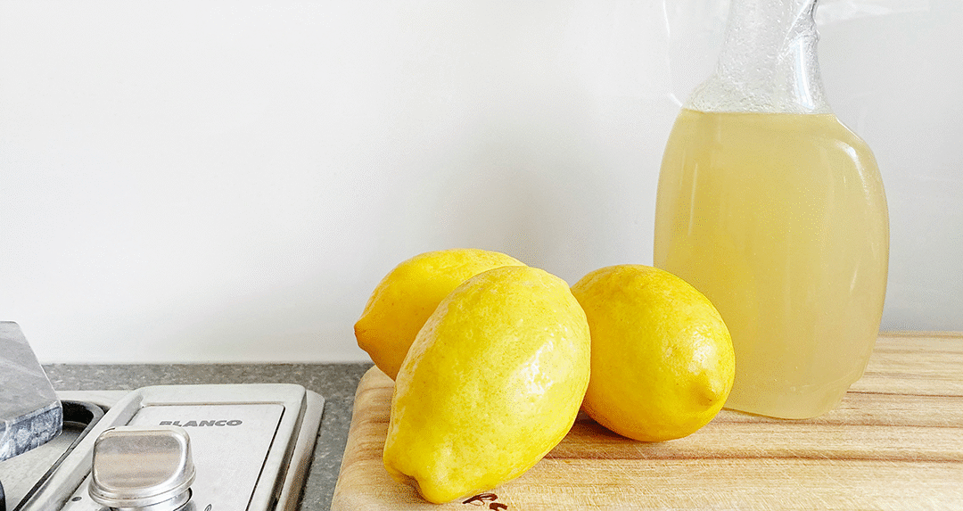 🌟 L&rsquo;alcool ménager : votre secret pour un ménage écoresponsable et sans effort ! 🌟